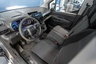 Toyota Proace City, 1.2, 81 kW, bensiin, manuaal, esivedu