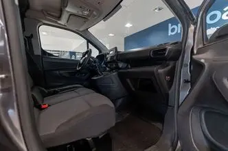 Toyota Proace City, 1.2, 81 kW, bensiin, manuaal, esivedu