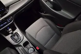 Hyundai i30, 1.0, 88 kW, hübriid, automaat, esivedu