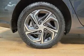 Hyundai i30, 1.0, 88 kW, hübriid, automaat, esivedu