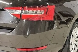 Škoda Superb, 2.0, 140 kW, diisel, automaat, nelikvedu