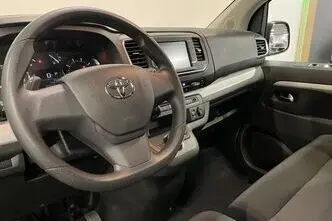 Toyota Proace, 2.0, 130 kW, дизель, автомат, передний привод