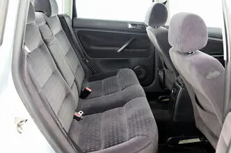 Volkswagen Passat, 2.0, 96 kW, bensiin, manuaal, esivedu