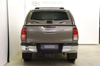 Toyota Hilux, 2.4, 110 kW, diesel, manual, four-wheel drive