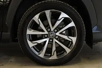 Toyota Corolla, 1.8, 72 kW, hybrid, automatic, front-wheel drive