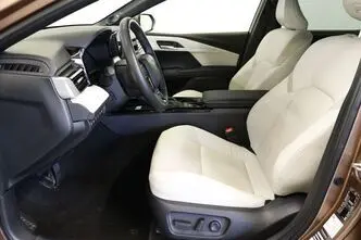 Toyota Camry, 2.5, 137 kW, hybrid, automatic, front-wheel drive