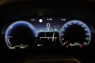 Toyota Camry, 2.5, 137 kW, hybrid, automatic, front-wheel drive