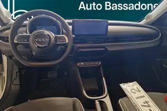 Fiat 600, 1.2, 107 kW, hybrid, automatic, front-wheel drive