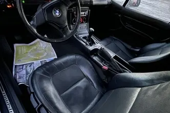 BMW Z3, 1.8, 85 kW, benzīns, manuālā, aizmugurējā piedziņa