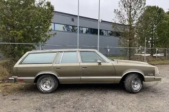 Pontiac Grand Le Mans * Safari *, 5.0, 114 kW, benzīns, automātiskā, aizmugurējā piedziņa