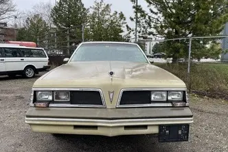 Pontiac Grand Le Mans * Safari *, 5.0, 114 kW, benzīns, automātiskā, aizmugurējā piedziņa
