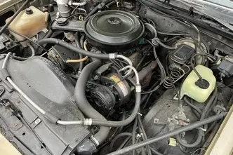 Pontiac Grand Le Mans * Safari *, 5.0, 114 kW, benzīns, automātiskā, aizmugurējā piedziņa