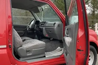 Suzuki Jimny, 1.3, 60 kW, benzīns, manuālā, pilnpiedziņa