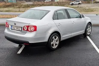 Volkswagen Jetta, 1.6, 75 kW, bensiin, automaat, esivedu