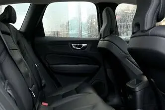 Volvo XC60, 2.0, 251 kW, benzīns, automātiskā, pilnpiedziņa