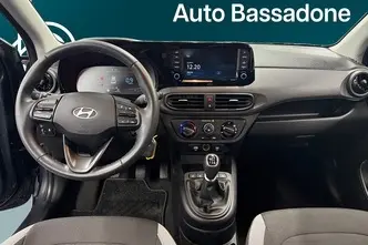 Hyundai i10, 1.0, 46 kW, bensiin, manuaal, esivedu