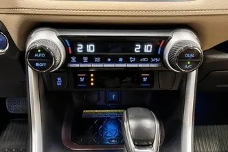 Toyota RAV4, 2.5, 131 kW, гибрид, автомат, полный привод