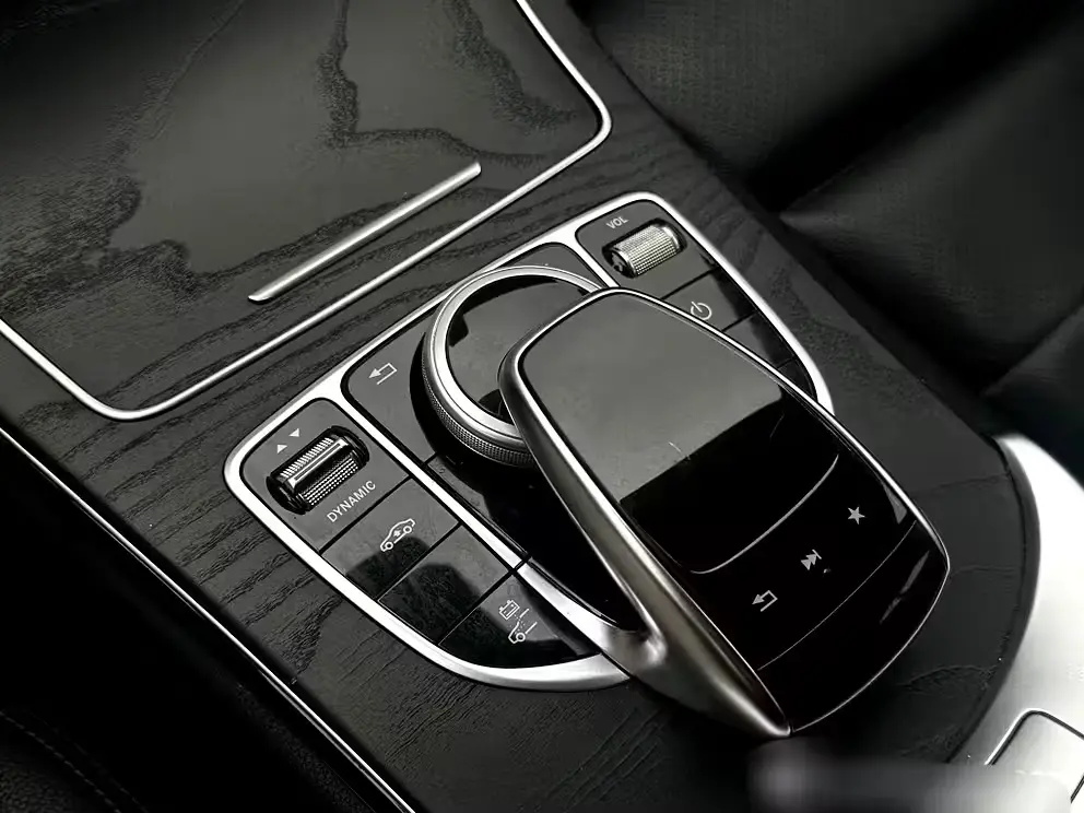 Mercedes-Benz C 350, 2.0, 155 kW, pistikhübriid, automaat, tagavedu