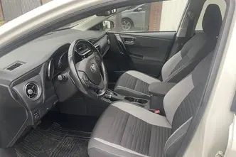 Toyota Auris, 1.6, 97 kW, bensiin, automaat, esivedu