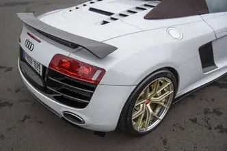 Audi R8, 5.2, 386 kW, bensiin, automaat, nelikvedu