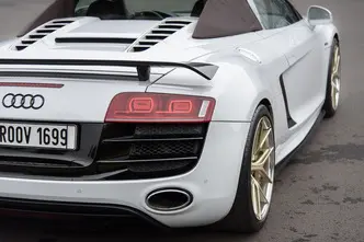Audi R8, 5.2, 386 kW, bensiin, automaat, nelikvedu