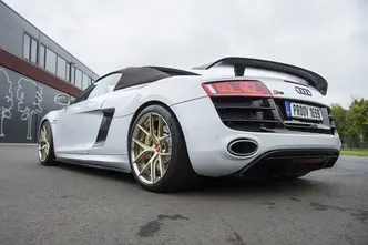 Audi R8, 5.2, 386 kW, bensiin, automaat, nelikvedu