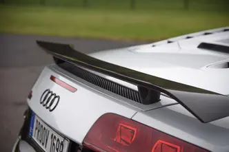 Audi R8, 5.2, 386 kW, bensiin, automaat, nelikvedu