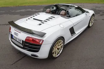 Audi R8, 5.2, 386 kW, bensiin, automaat, nelikvedu