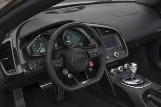 Audi R8, 5.2, 386 kW, bensiin, automaat, nelikvedu