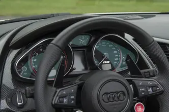 Audi R8, 5.2, 386 kW, bensiin, automaat, nelikvedu