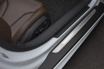 Audi R8, 5.2, 386 kW, bensiin, automaat, nelikvedu