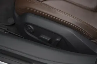 Audi R8, 5.2, 386 kW, bensiin, automaat, nelikvedu