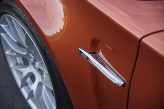 BMW 1er M Coupé, 3.0, 250 kW, bensiin, manuaal, tagavedu