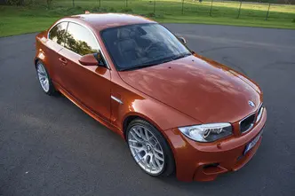 BMW 1er M Coupé, 3.0, 250 kW, bensiin, manuaal, tagavedu