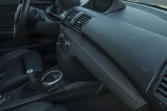 BMW 1er M Coupé, 3.0, 250 kW, bensiin, manuaal, tagavedu