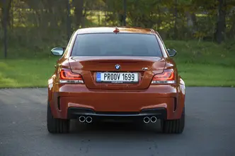 BMW 1er M Coupé, 3.0, 250 kW, bensiin, manuaal, tagavedu