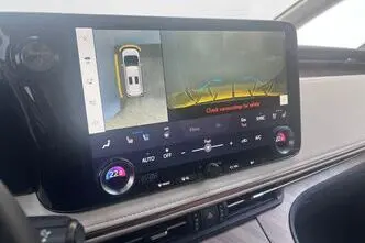 Lexus LM 350, 2.5, 140 kW, hübriid, automaat, nelikvedu