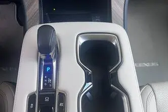 Lexus LM 350, 2.5, 140 kW, hübriid, automaat, nelikvedu