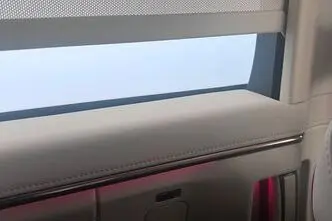 Lexus LM 350, 2.5, 140 kW, hübriid, automaat, nelikvedu