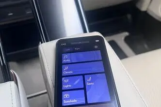 Lexus LM 350, 2.5, 140 kW, hübriid, automaat, nelikvedu