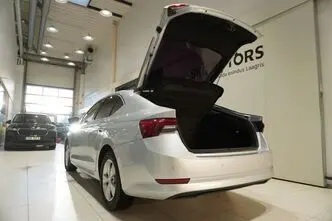 Škoda Octavia, 2.0, 110 kW, diesel, automatic, front-wheel drive