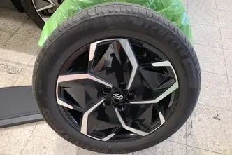 Hyundai IONIQ 5, 168 kW, elektrība, automātiskā, aizmugurējā piedziņa