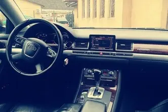 Audi A8, 4.2, 257 kW, benzīns, automātiskā, pilnpiedziņa