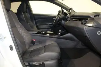 Toyota C-HR, 1.8, 72 kW, hübriid, automaat, esivedu