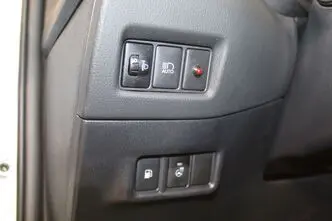 Toyota C-HR, 1.8, 72 kW, hübriid, automaat, esivedu