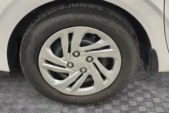 Hyundai i10, 1.0, 46 kW, bensiin, manuaal, esivedu