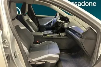 Opel Astra, 1.2, 96 kW, bensiin, automaat, esivedu