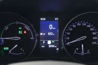 Toyota C-HR, 1.8, 72 kW, hübriid, automaat, esivedu