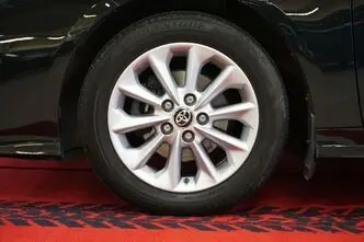 Toyota Corolla, 1.6, 97 kW, bensiin, automaat, esivedu