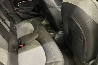 MINI Cooper, 1.5, 100 kW, bensiin, automaat, esivedu